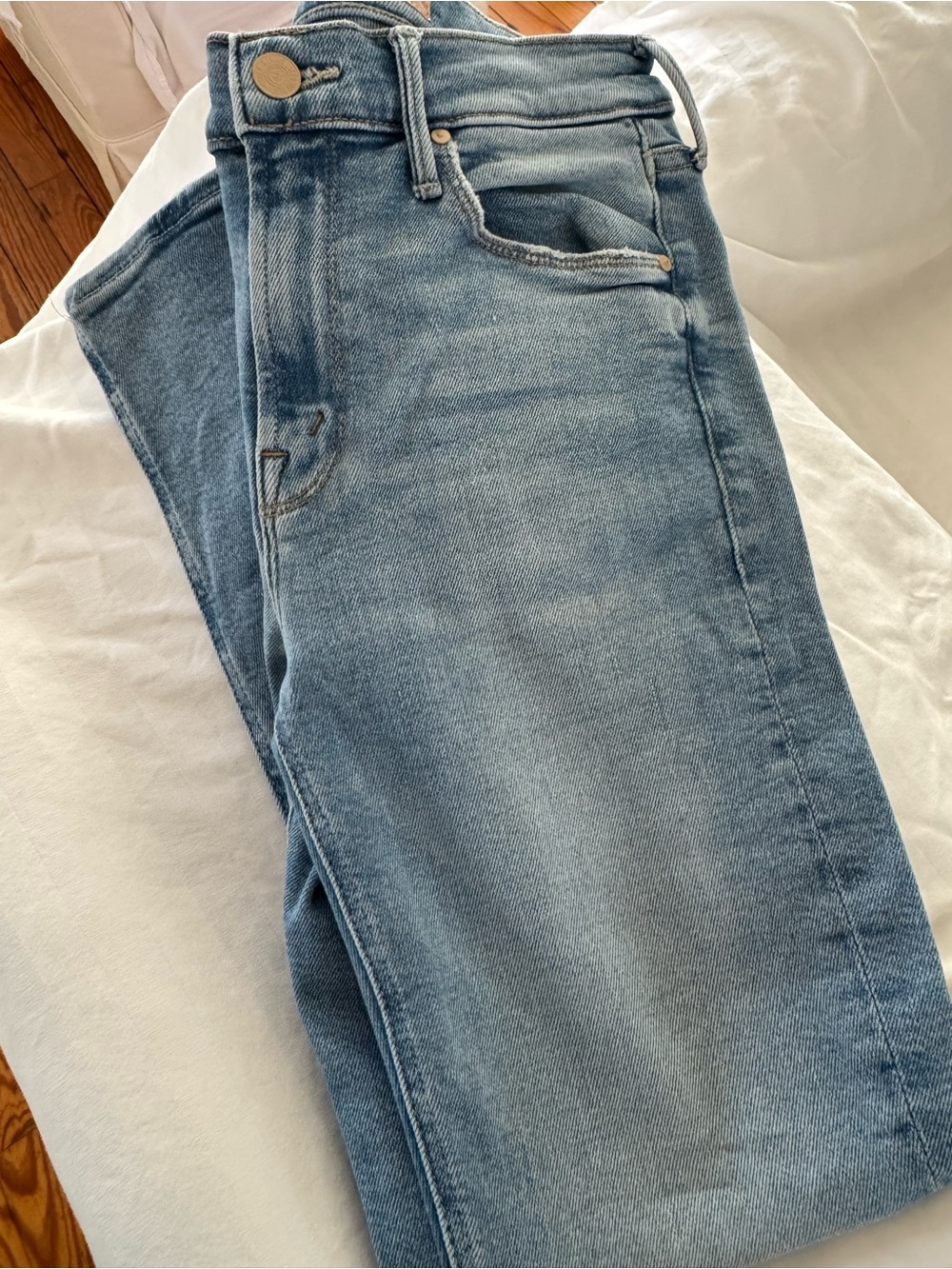 MOTHER Dazzler Ankle Limited Edition Wash Denim Sz 25